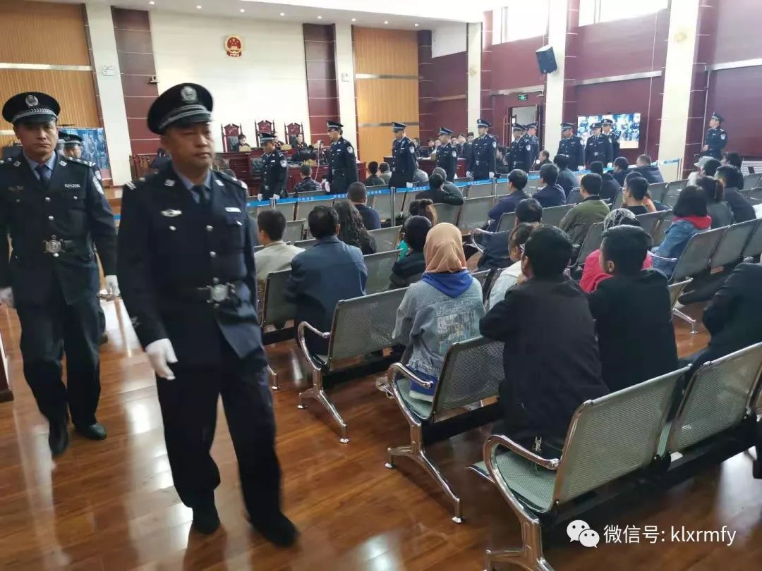 康乐县人民法院公开审理12人协助卖淫开设赌场寻衅滋事等