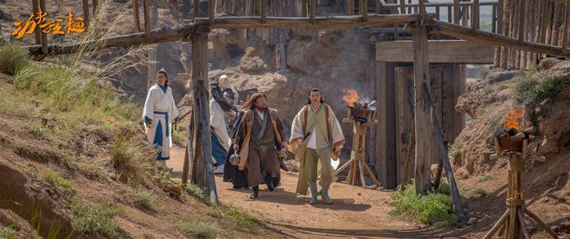 电影功夫拉面杀青宋宗轩古装扮相饰江湖豪杰