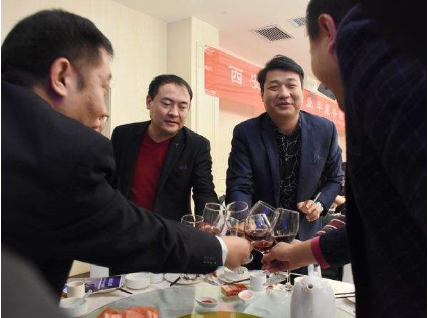 原创酒局上会谈事的人都懂的在5点下功夫怪不得谈事成功率高