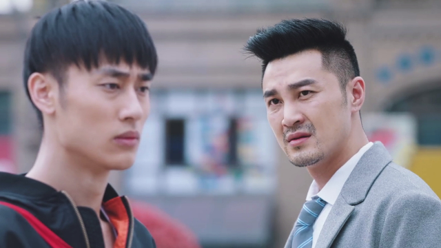 小伙子我看你很有潜力啊收不收小弟