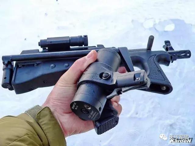 装备丨普京实名点赞这款冲锋枪被称为飞行员的保命神器