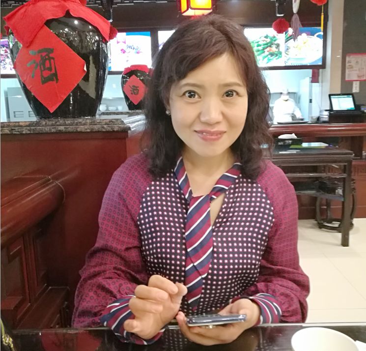 全国知名实战派班主任,国家二级心理咨询师,河南首届最美教师,河南省