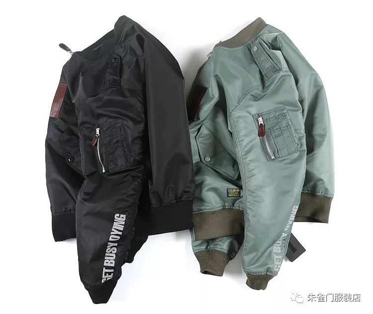 今天中午12点上新,强推机能之王acronym主理人示范款 j1a-gt 夹克!