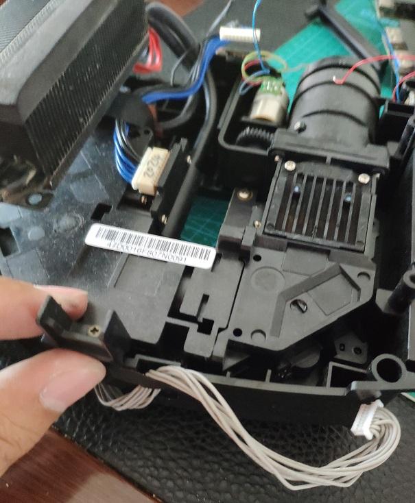 原创投影仪常见故障排查有投影仪的家庭建议提前马好