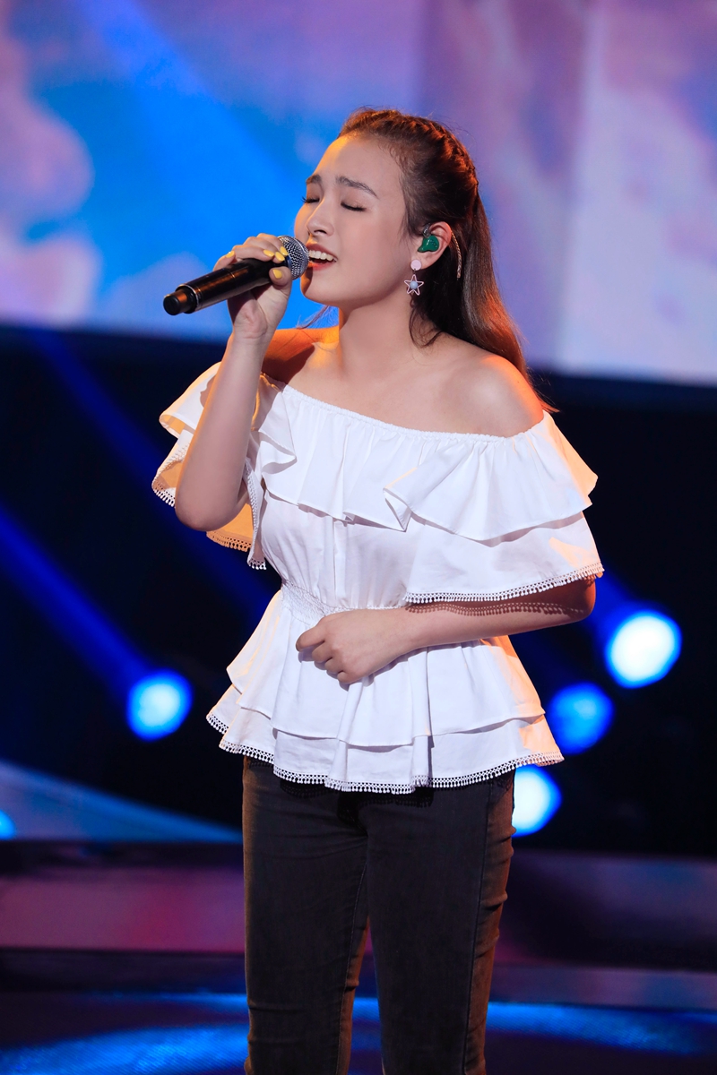 爱新觉罗媚好声音舞台诠释别样暧昧塑造温暖下午茶