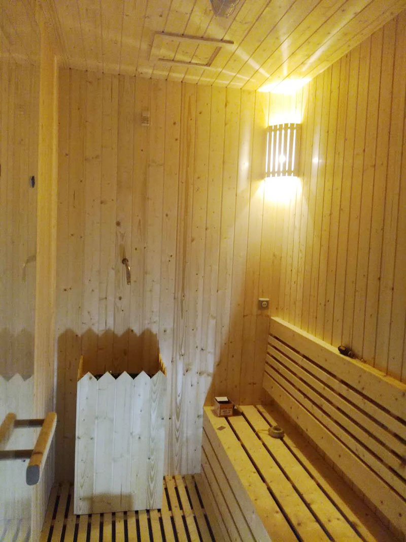 干蒸桑拿房维修多半是这个习惯导致的