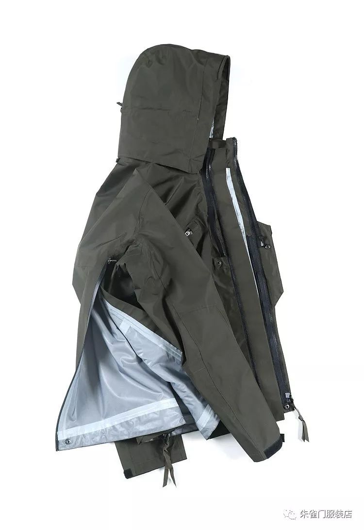 今天中午12点上新,强推机能之王acronym主理人示范款 j1a-gt 夹克!