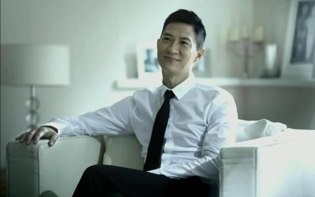 依旧冷了十年_王晶