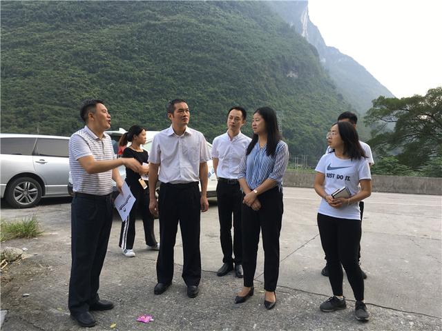 县领导县委常委统战部长蔡科友副县长林怡到秤架瑶族