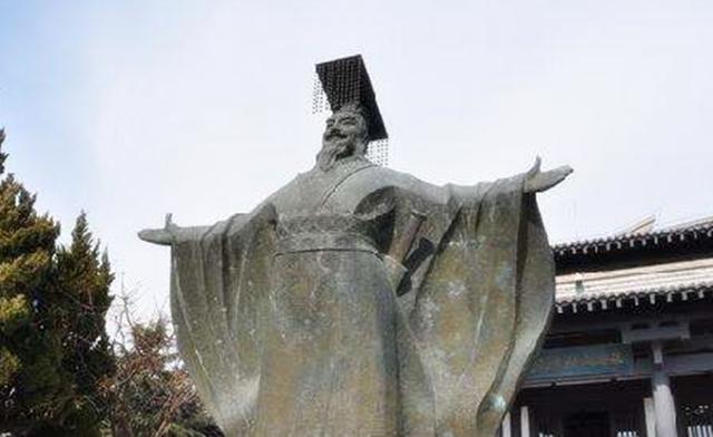 光死刑,就有:戮刑,磔刑,凿颠,抽肋等等.