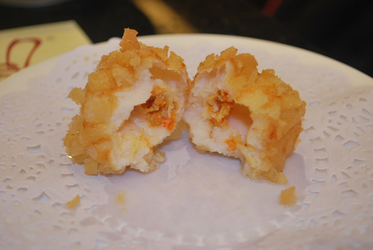 原创蟹黄虾球一道美味的海鲜菜你值得拥有