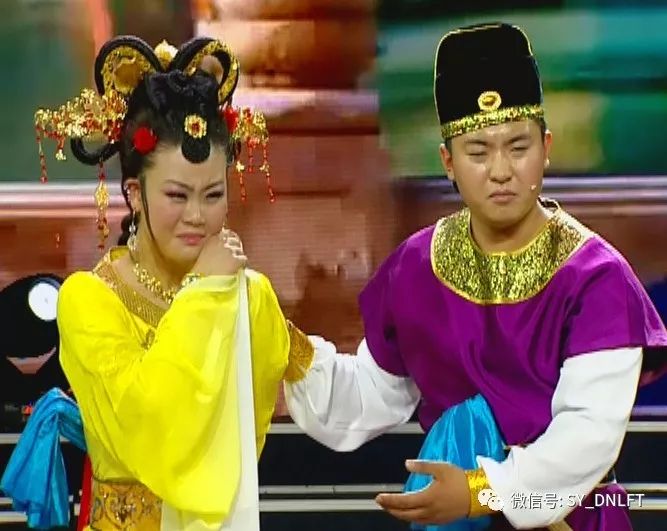 表演:胡飞扬,王哲林4,二人转《皇亲梦》选段表演:梁强,李欣茹,柏航,吕