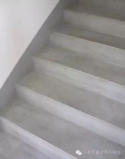 水泥砂浆粉刷楼梯做法1块材踏步做法2块材踏步做法1梯段侧面挡水板