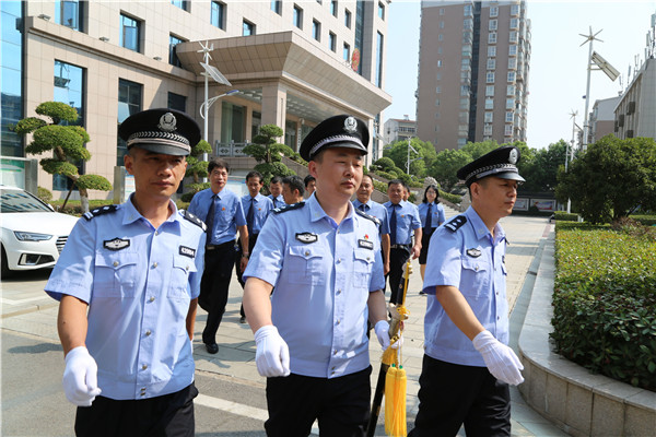 区检察院举行长安剑巡剑仪式