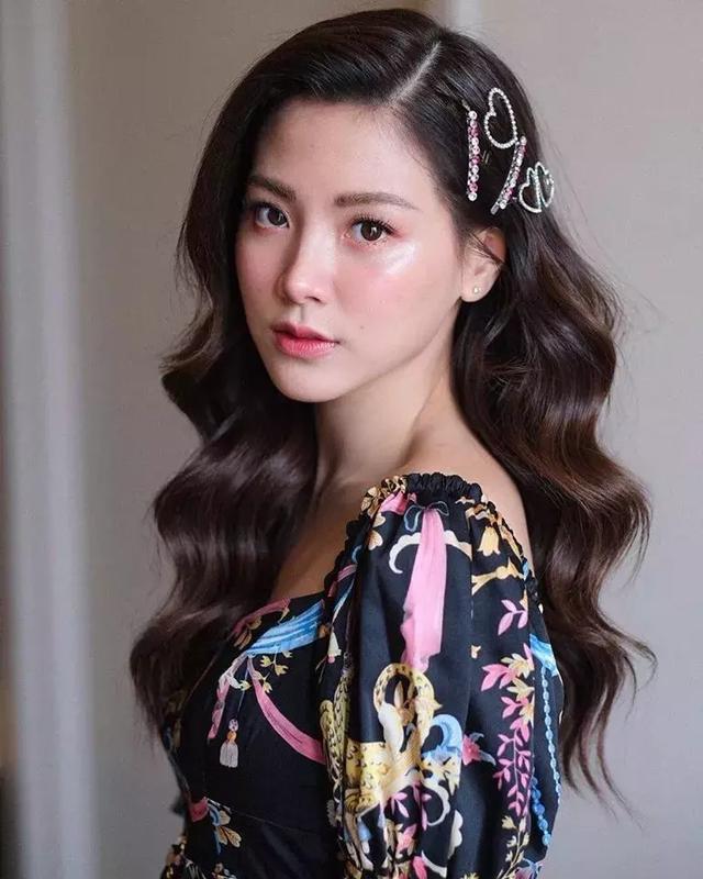 從清純學妹到多面女王小水baifern的演藝蛻變