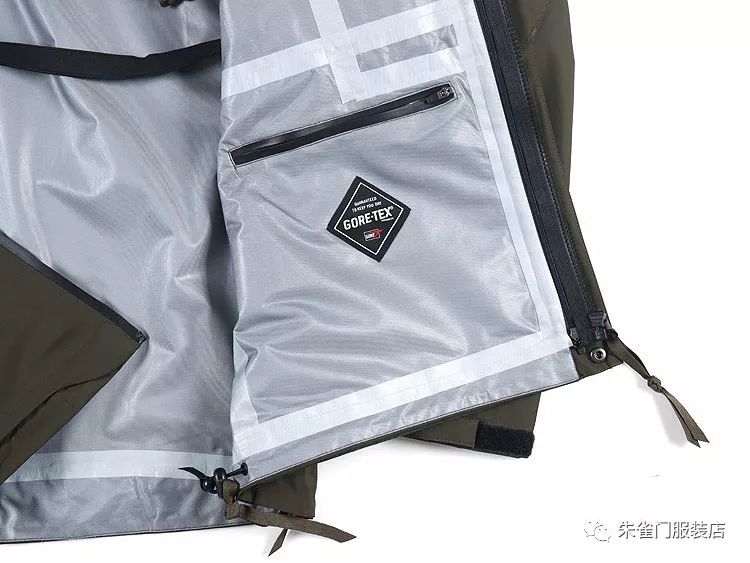 今天中午12点上新,强推机能之王acronym主理人示范款 j1a-gt 夹克!