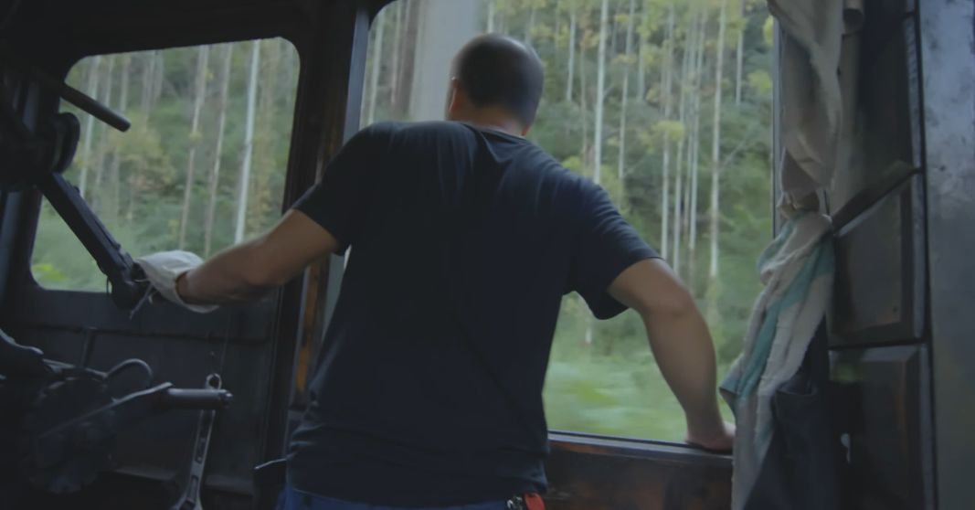 不忘初心牢记使命人物专访王世兵用青春奔走在铁路线上