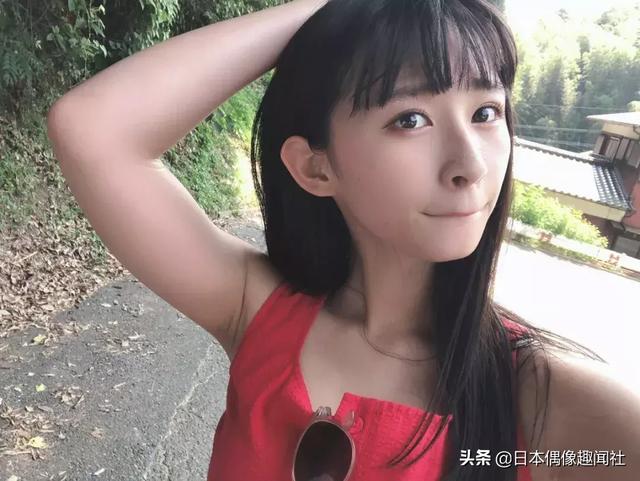 与田佑希婚纱造型狂引赞,akb48込山榛香担任一日警察署长_松本