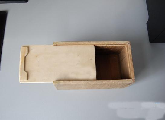 原创自己动手制作木质蚯蚓盒虽有些麻烦以后钓鱼再不怕蚯蚓死掉