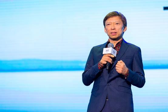 张朝阳每个热爱生命的人都值得拥有一辆沃尔沃