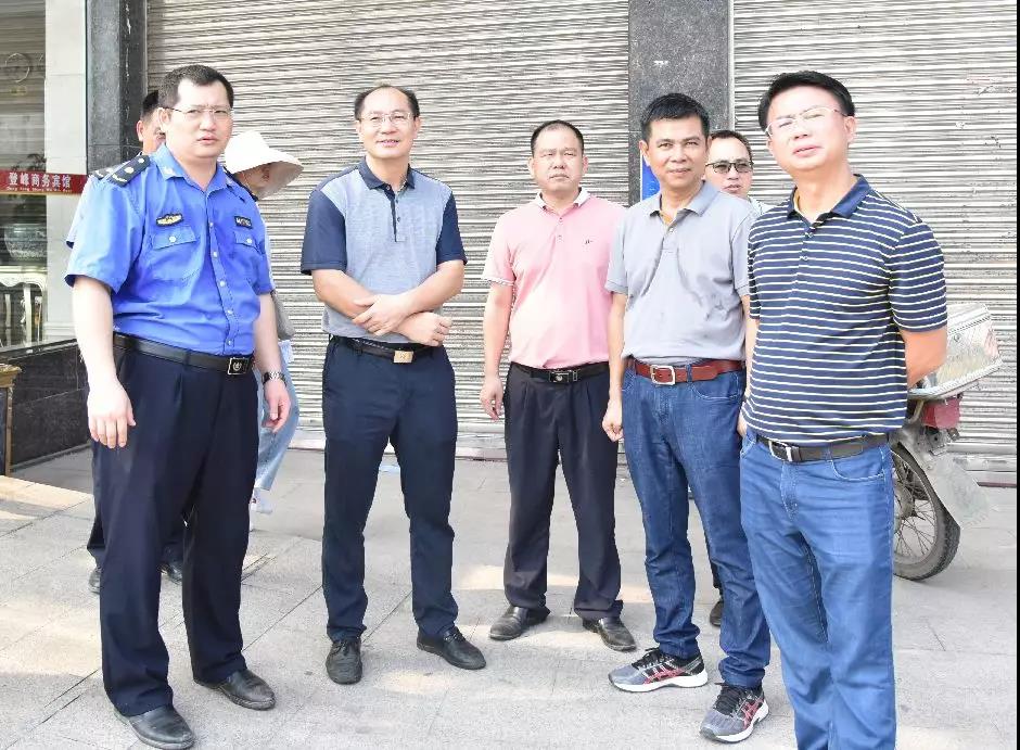 怀集加快推进重点项目建设县长现场办公指导解决问题