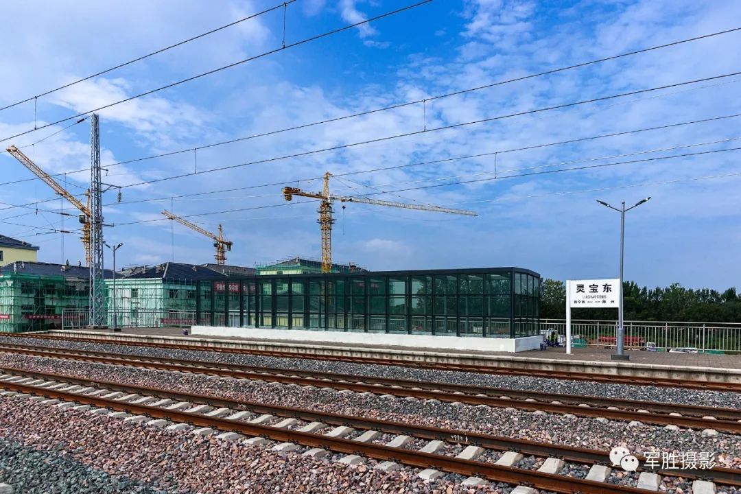 浩吉铁路上高站图片