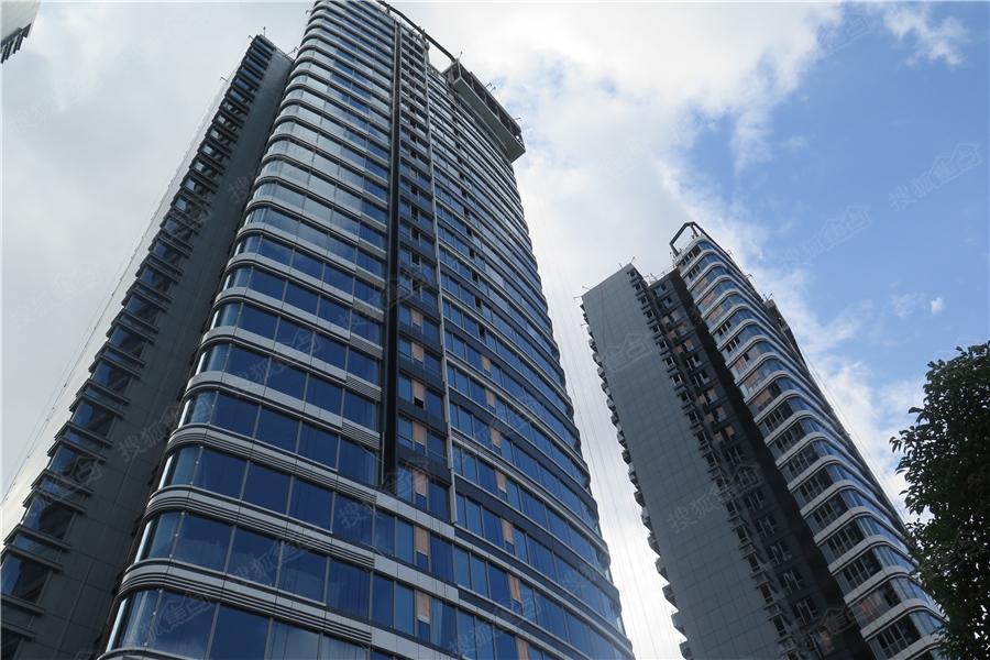 上海万科翡翠滨江售楼处电话 位置 **新房价**!