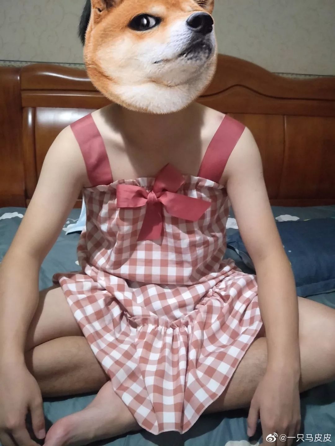 一只马皮皮:我男朋友▼给大家康康豹纹男孩@我是三头六臂小哪吒:▼我