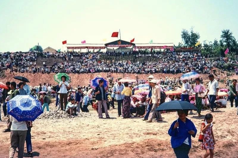 一组老照片带你重回1982年的西双版纳