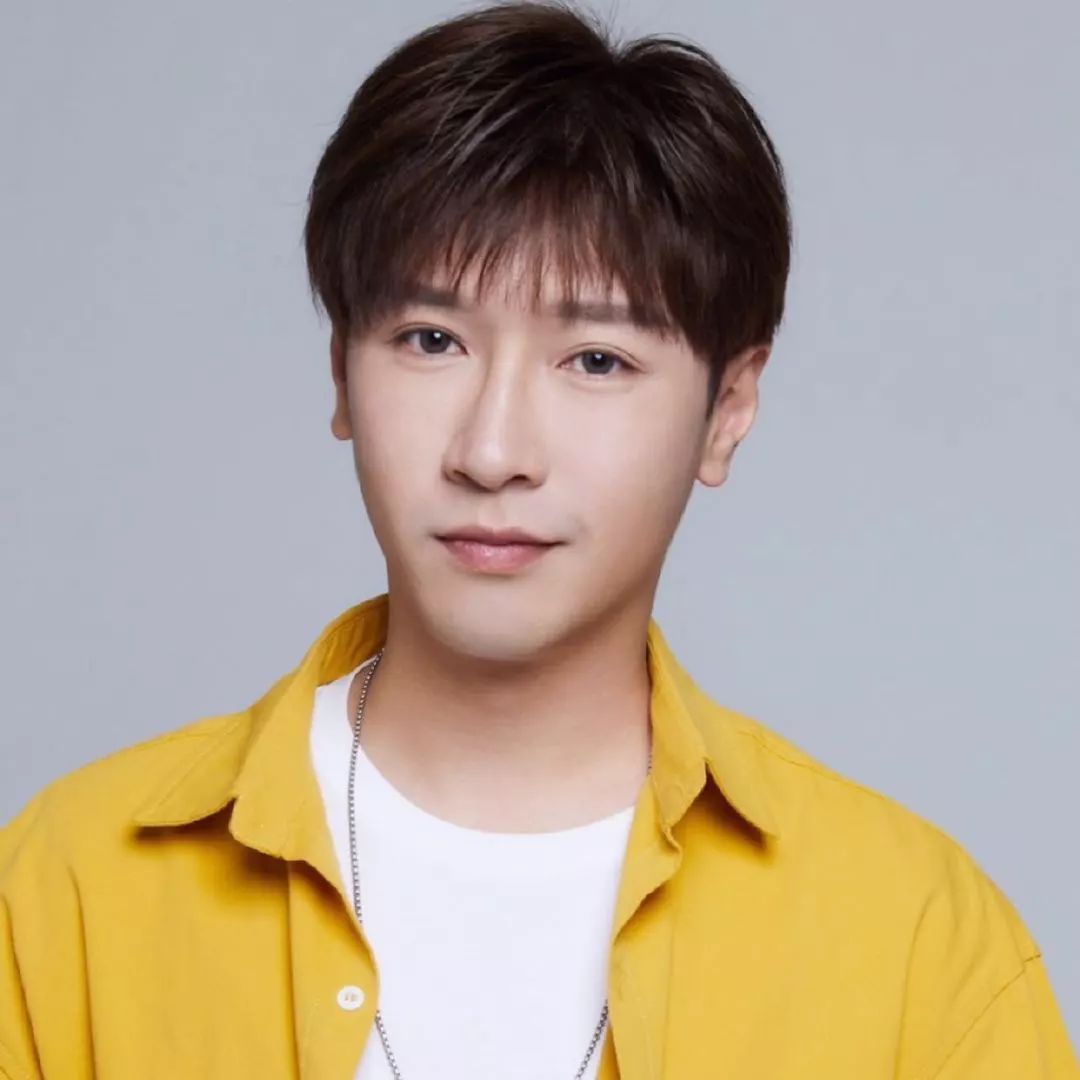 《另类独行》,知名英语导师杨家成新书亮相