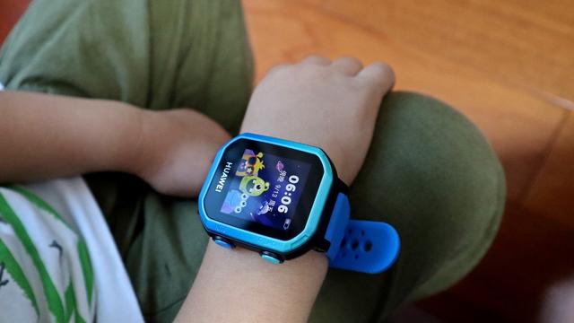 华为儿童手表3s上手测评精准定位清晰通话家长更放心