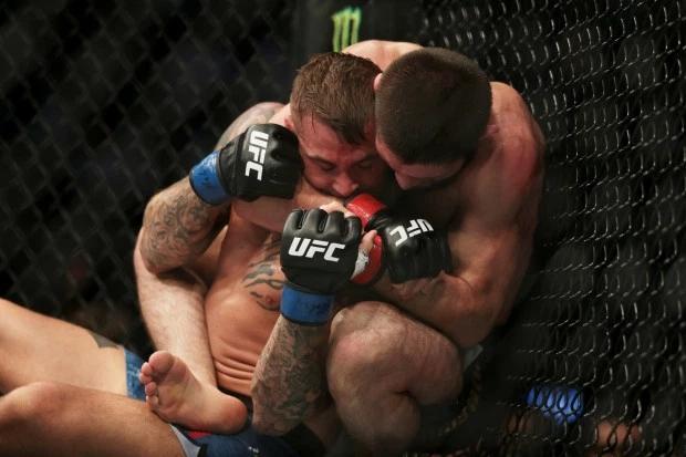 ufc前任冠军欲降体重大战小鹰笔者蹭热度不如让夜魔来战