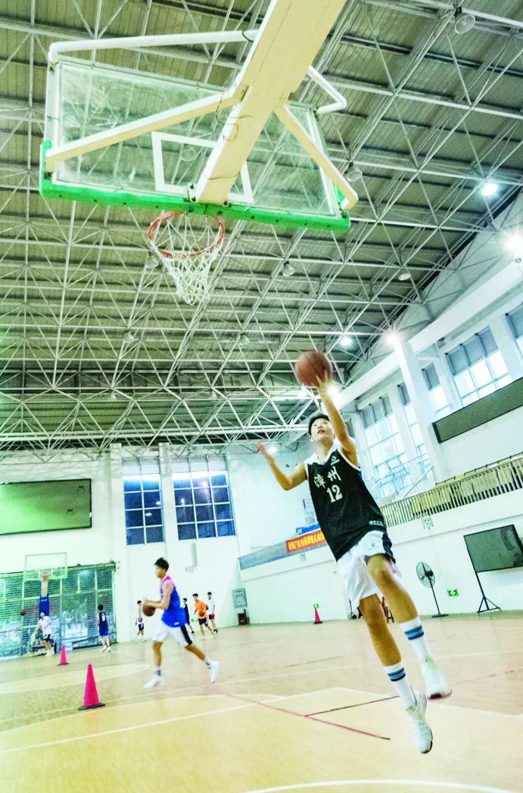 这么帅的漳州二中女篮你确定不点进来