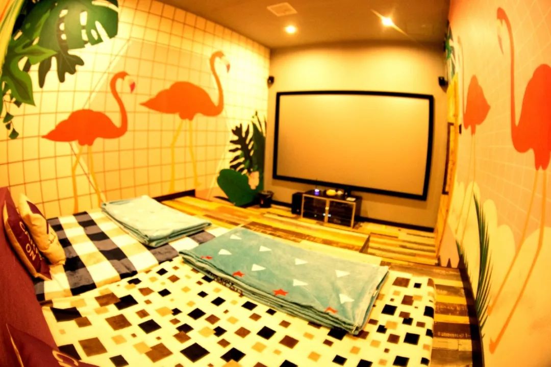 曝光岳阳这家主题私人影咖看电影居然还有这么多花样