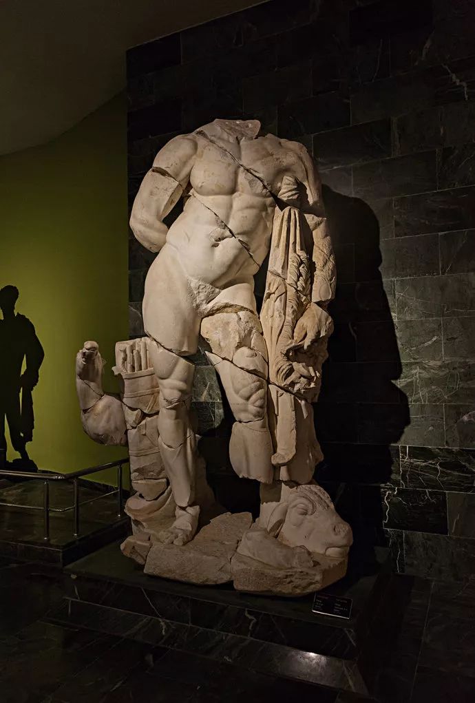 土耳其安塔利亚考古博物馆馆藏古希腊众神雕塑