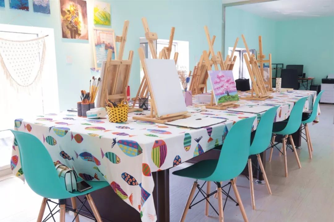 天津这家油画画室火了,零基础都能学!