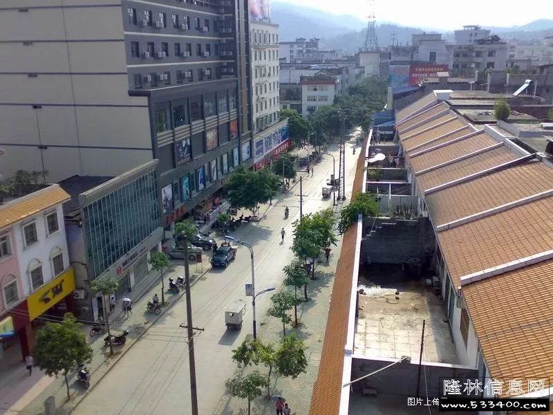 10年前的隆林县城街景