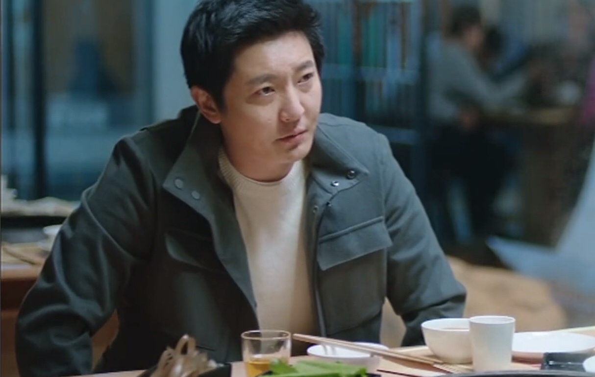 《遇见幸福》中的欧阳严严虽然没有真正出轨,但是精神出轨了公司的