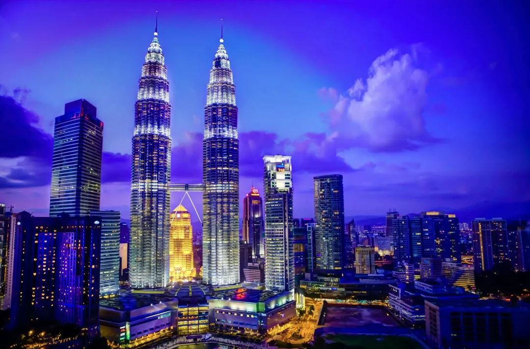 这个东南亚国家有大海白沙美食会说中文比泰国游客少