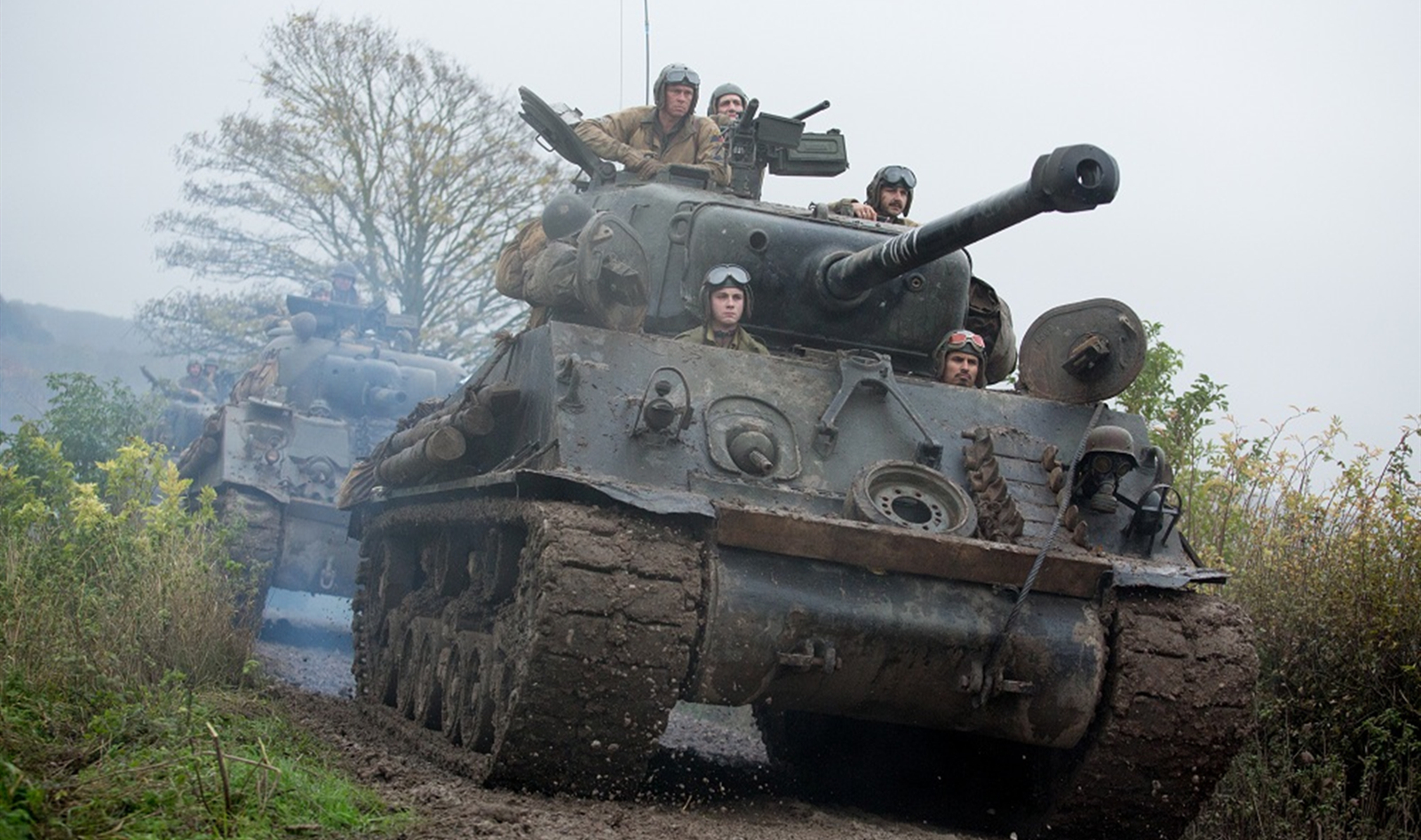 原创为什么谢尔曼坦克打不穿虎式坦克反而虎式却能一发秒掉谢尔曼