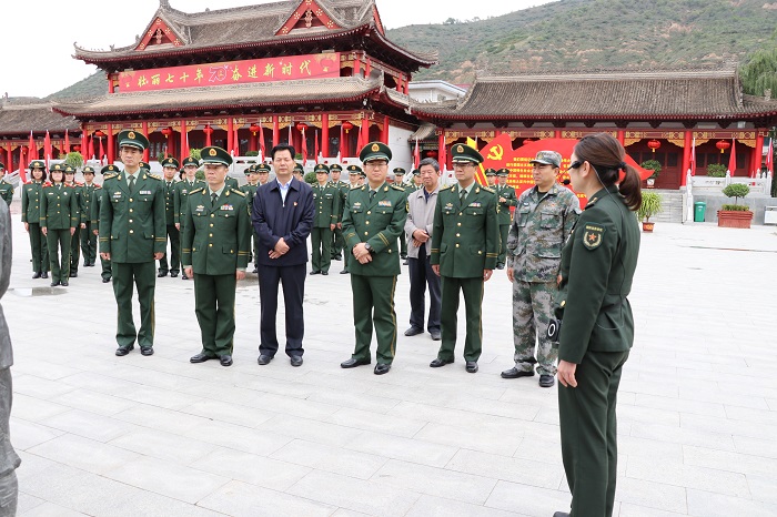 武警九支队白红杰简历图片