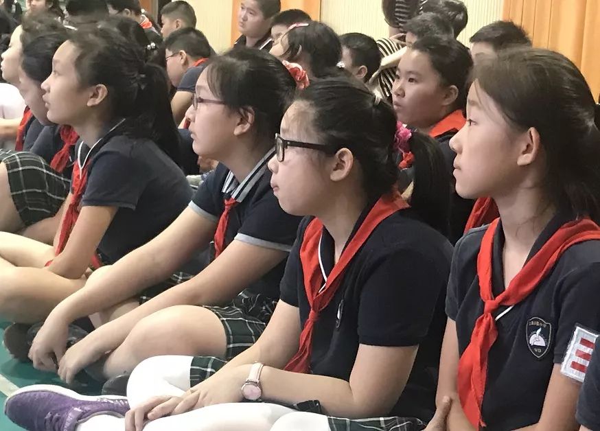 安全教育万德小学开展红十字课程教育