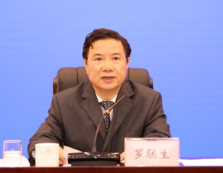 自治区卫生健康委基层处处长刘德诚出席新闻发布会介绍广西推动卫