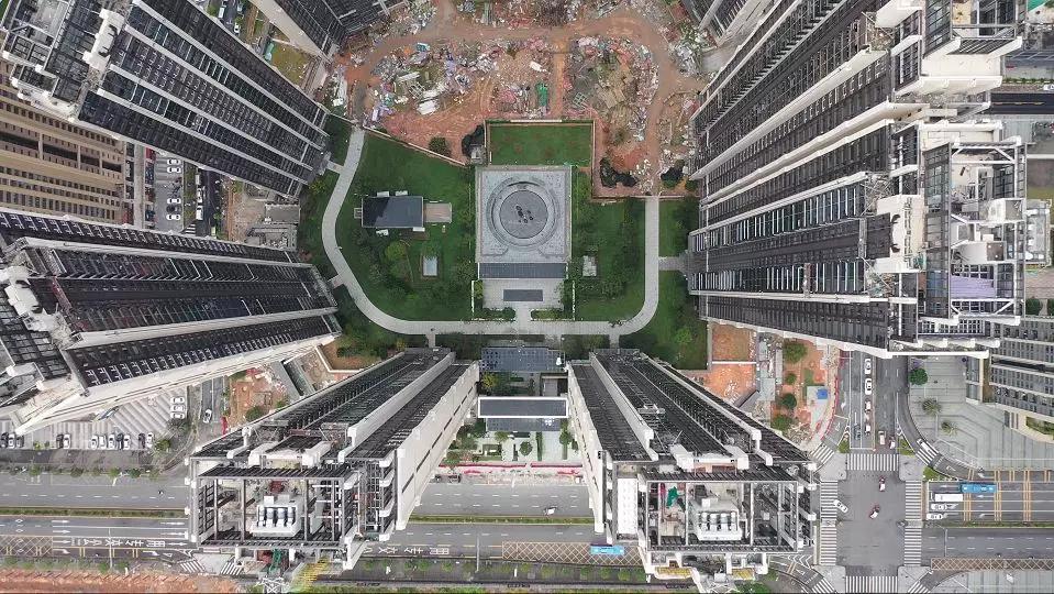 1分钟航拍龙华金茂府顶复卖1亿欲与深圳湾豪宅争王