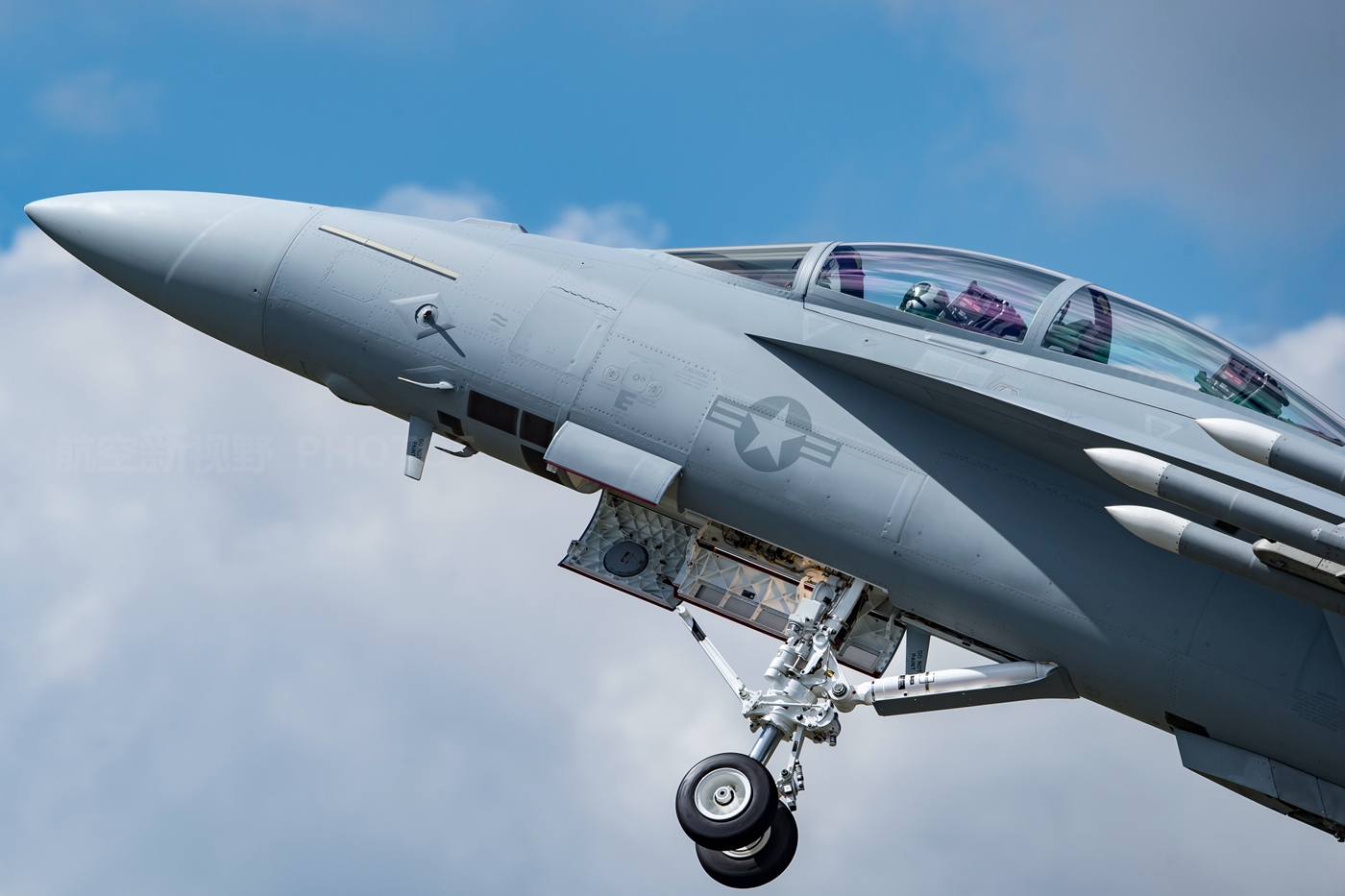 fa18f超级大黄蜂高清图现役最强双座舰载机美国海军的主力