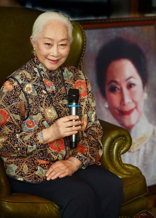 93岁再演慈禧,华人之光卢燕,活出了一个女人的史诗