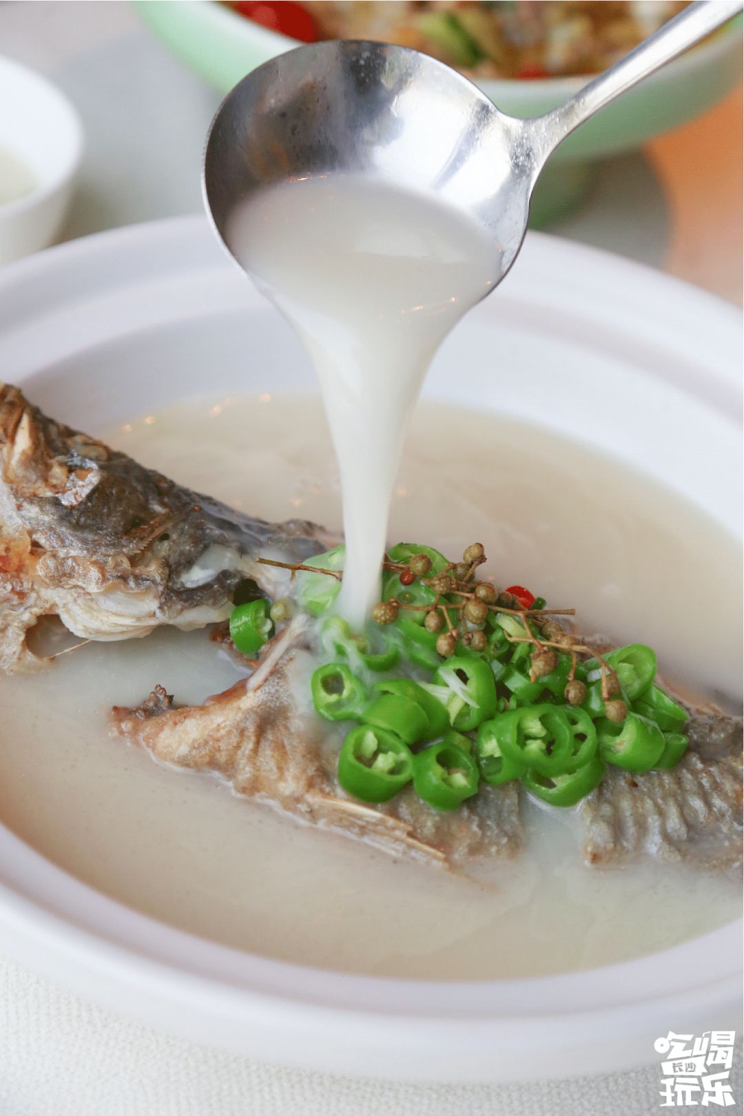 半价敞开呷必吃榜餐厅网红火锅店都在这座时髦shoppingmall