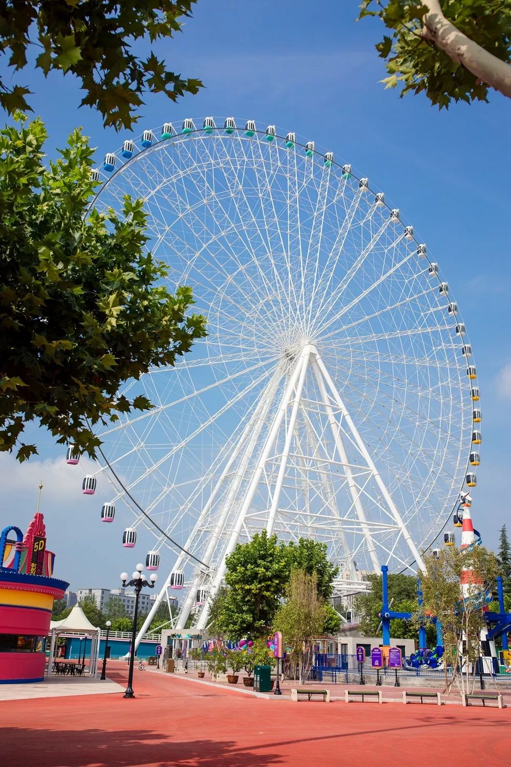 潍坊富华游乐园门票免费送,阳光不燥,秋风正好,带着家人一起来狂欢吧!