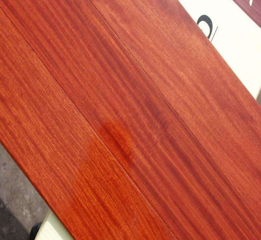 买缅甸花梨家具要当心别买到红檀香