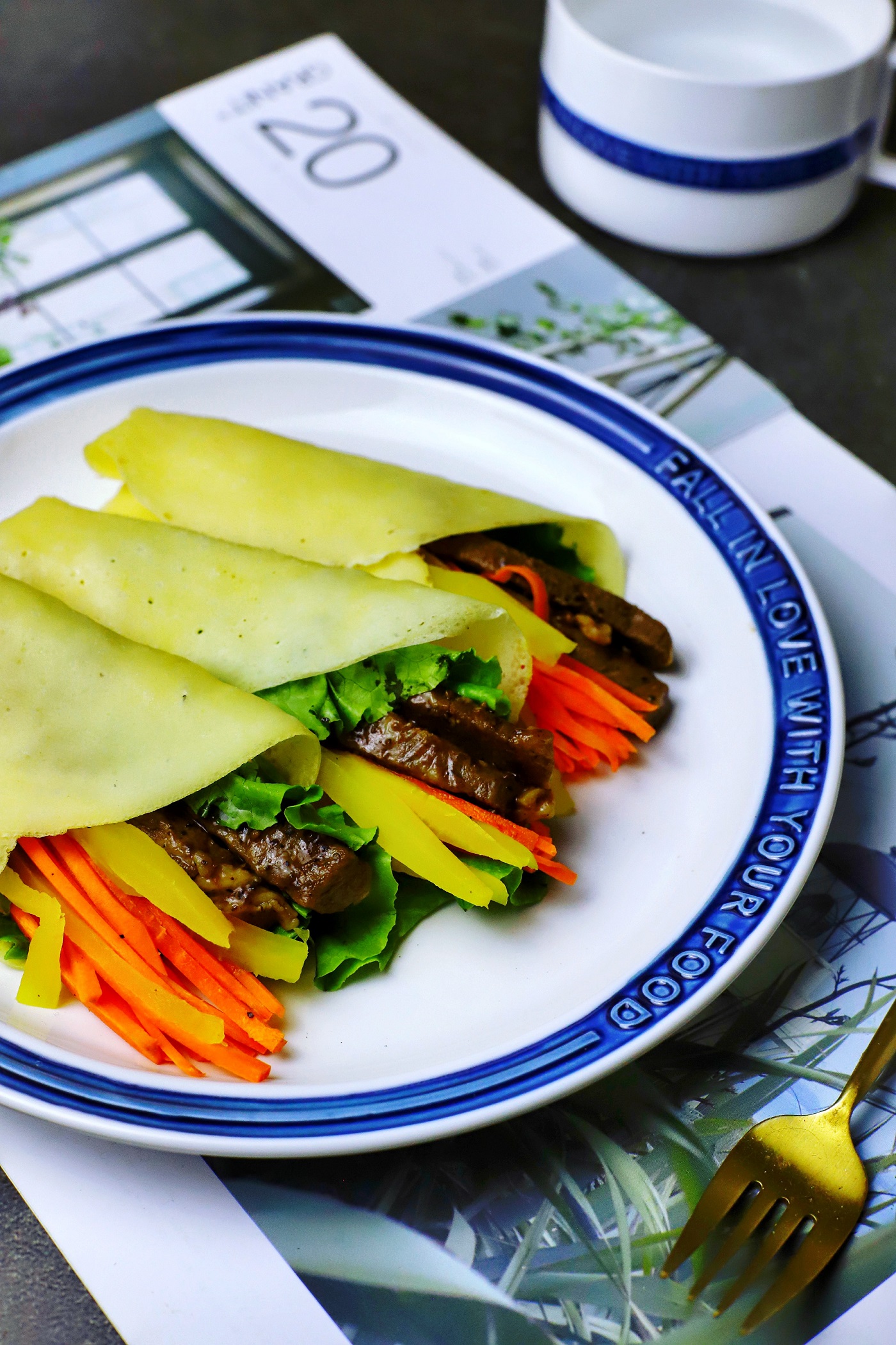 教你做懒人版黑椒牛肉卷饼,不发面,不烫面,柔软劲道又好吃